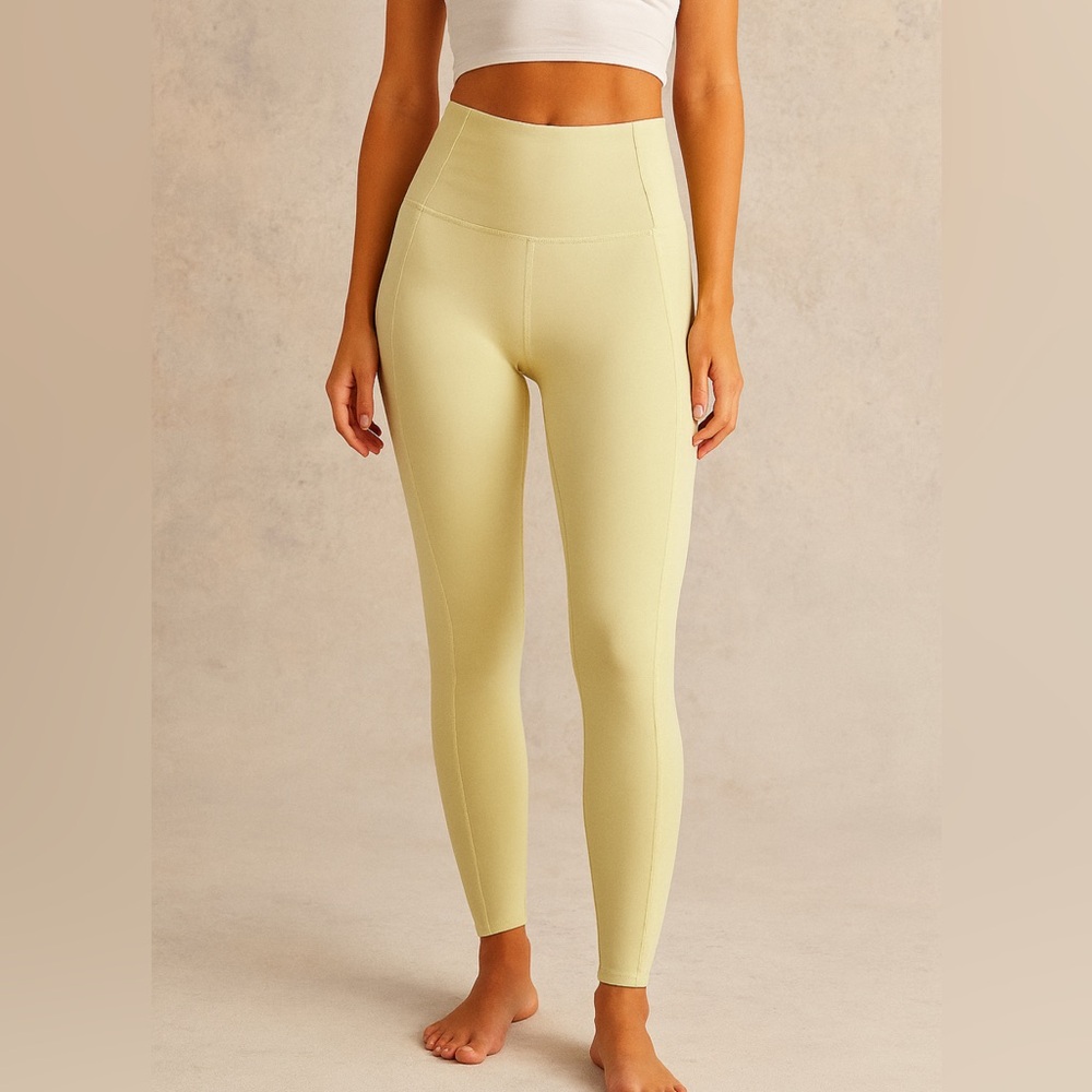 Girlfriend collective soft leggings.  Small
